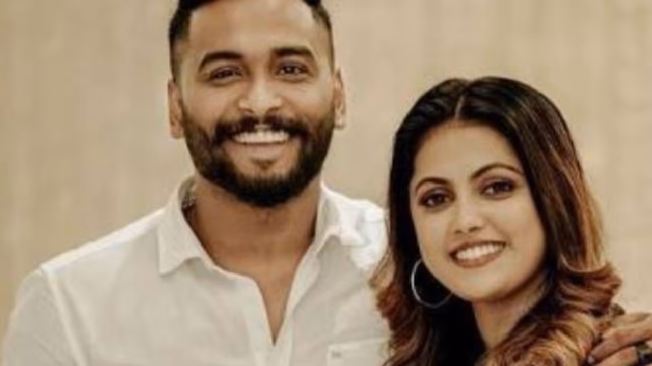 Rahul Ramachandran, Sreevidya Mullachery