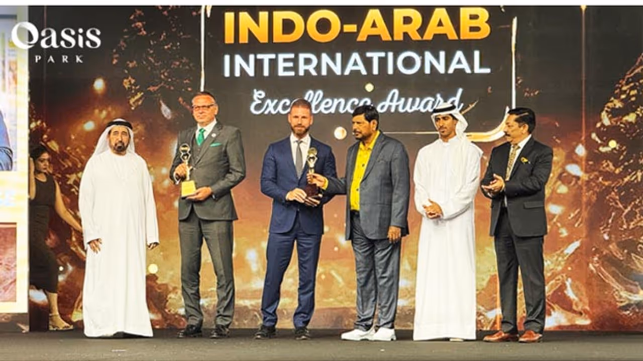 Oasis Park Honored at GMFL & Indo Arab International Excellence Awards