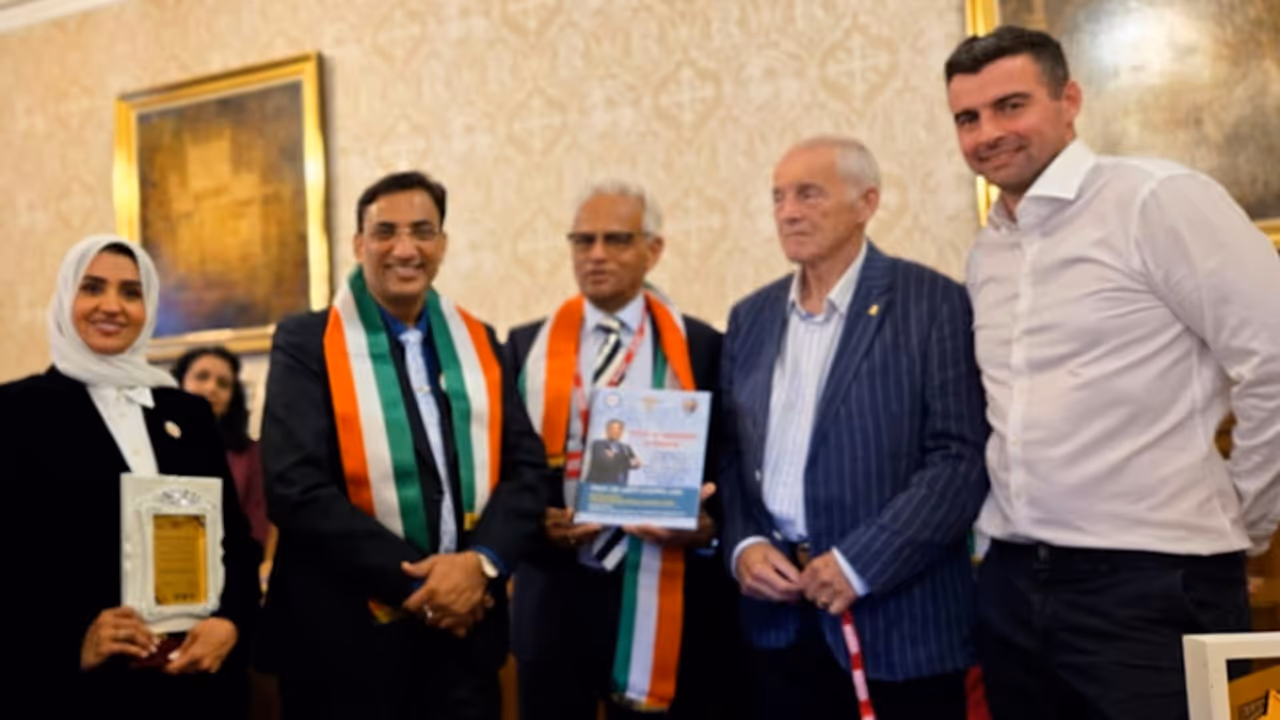 Dr. Arpit Chopra Jain Attends International Peace Conclave at House of Lords