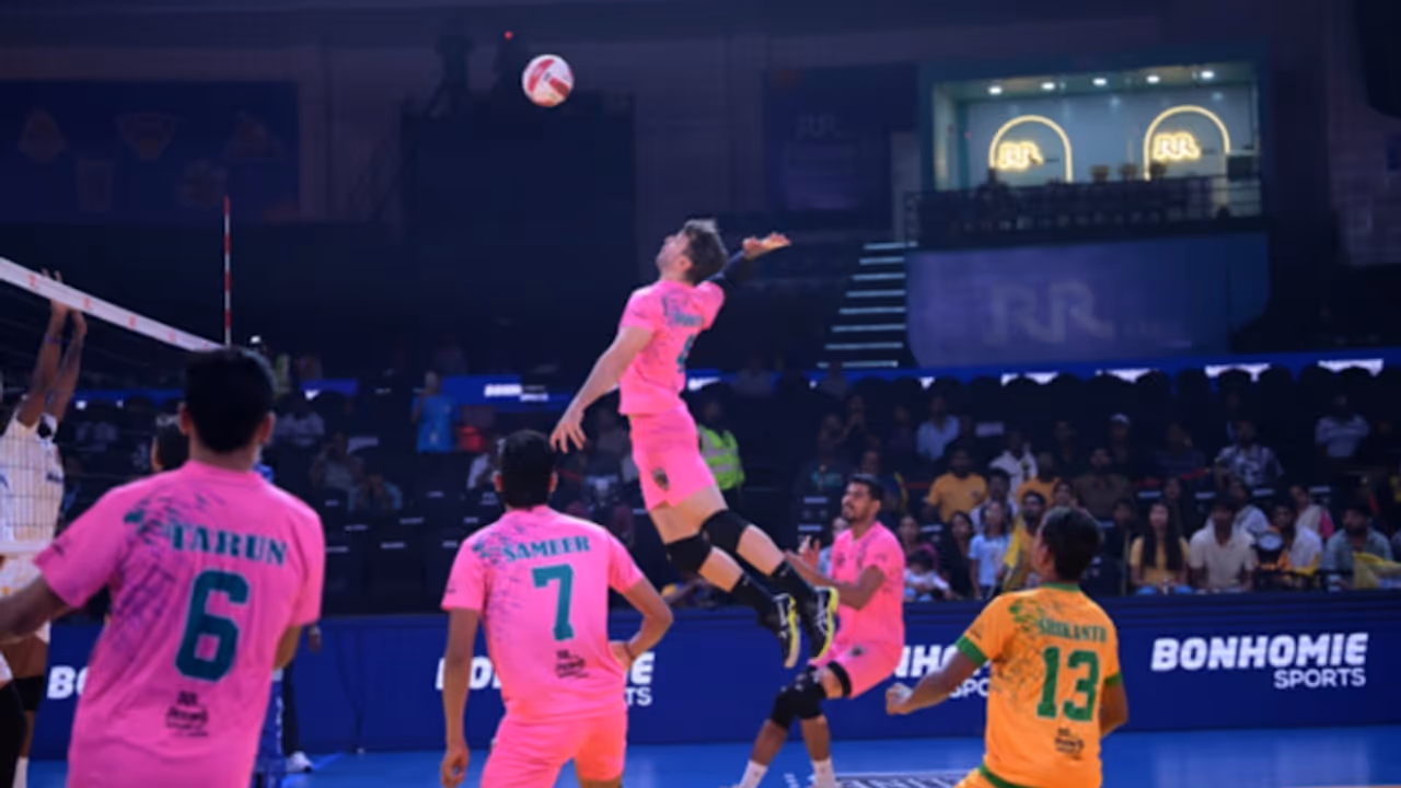 Chennai Blitz Hold Nerve to Beat Ahmedabad in PVL Classic