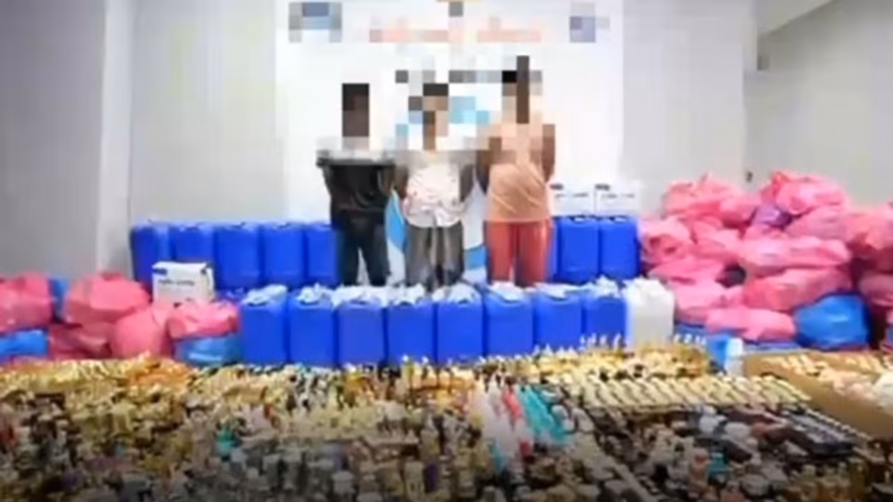 fake perfumes fake perfumes