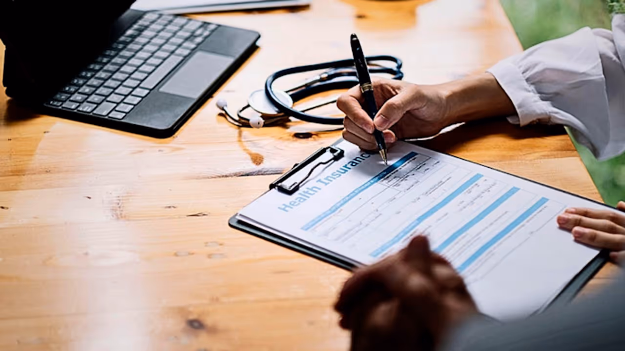 Why Cheap Health Insurance Can Cost You More: The Truth About Claim Settlements