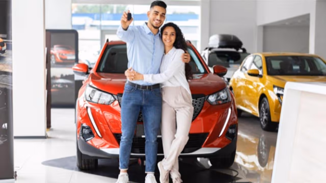 What Makes ACKO Drive Different from Traditional Car Dealerships? What Makes ACKO Drive Different from Traditional Car Dealerships?