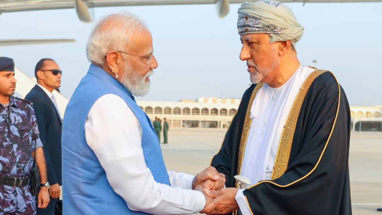 modi in oman modi in oman