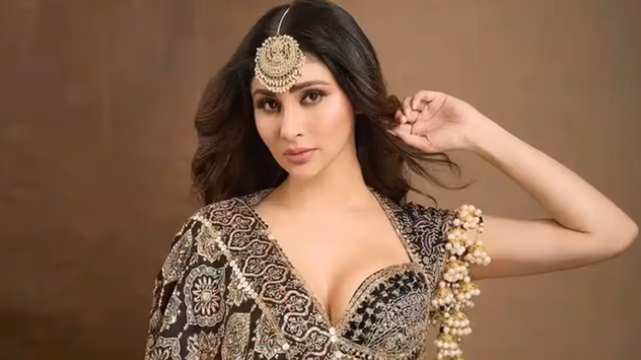 Mouni Roy Mouni Roy