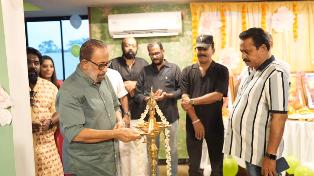 Madhuram Veppu Madhuram Veppu