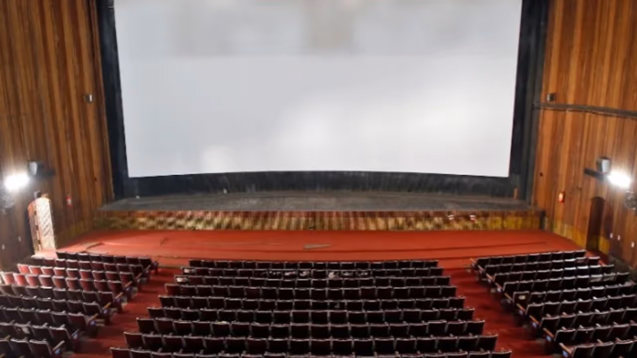 Theatre Theatre
