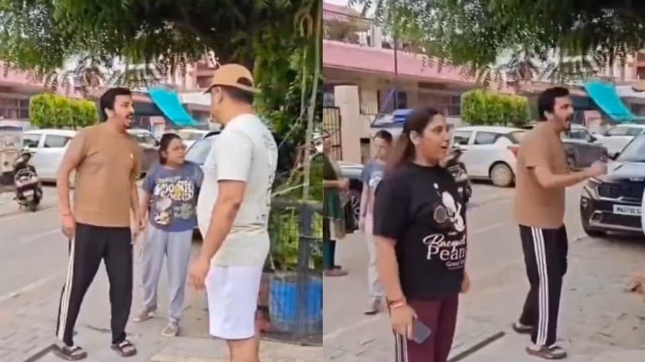 'Police Ke Muh Mein Paise Bhar Dunga': Ghaziabad Man's Shocking Threat Over Dog Dispute Goes Viral | WATCH Video 'Police Ke Muh Mein Paise Bhar Dunga': Ghaziabad Man's Shocking Threat Over Dog Dispute Goes Viral | WATCH Video