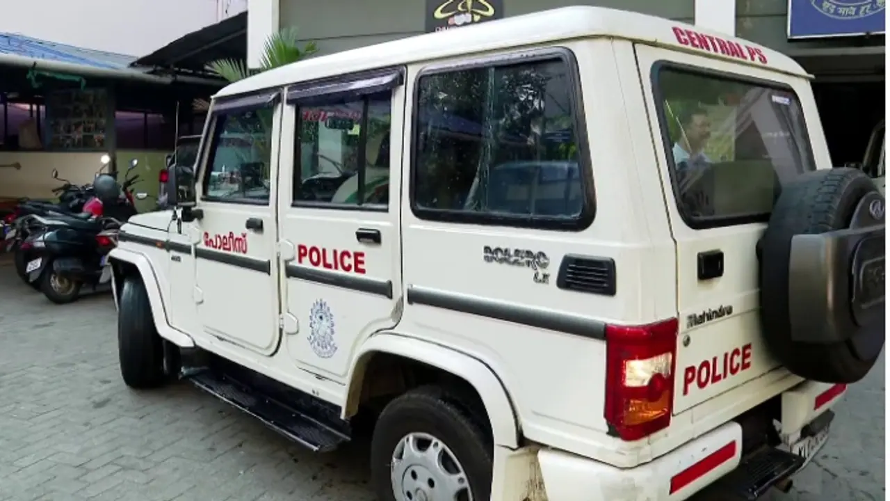 Police jeep glass broke