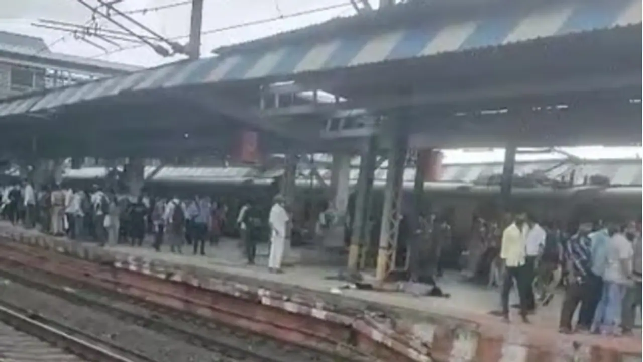 Mumbai train accident
