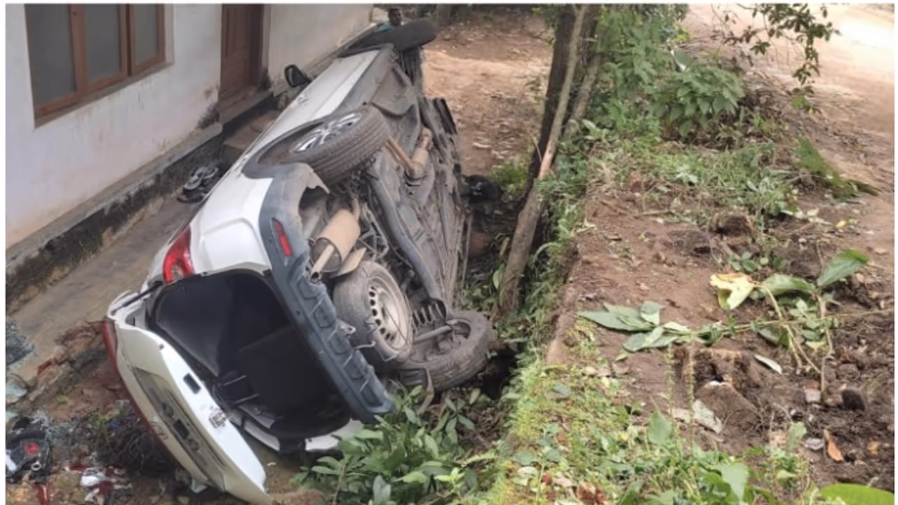 Car fell into depth Car fell into depth