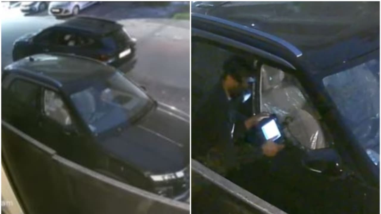 Delhi car theft Delhi car theft