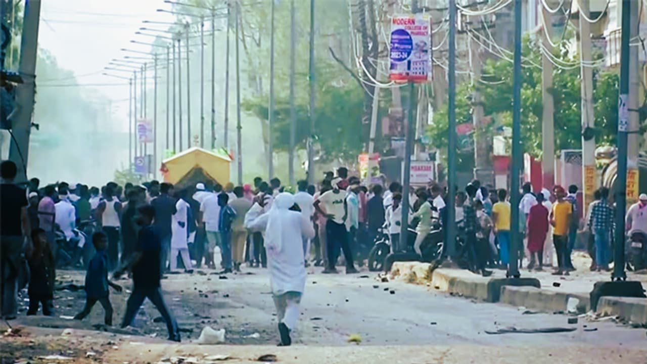 Violence in nuh Violence in nuh