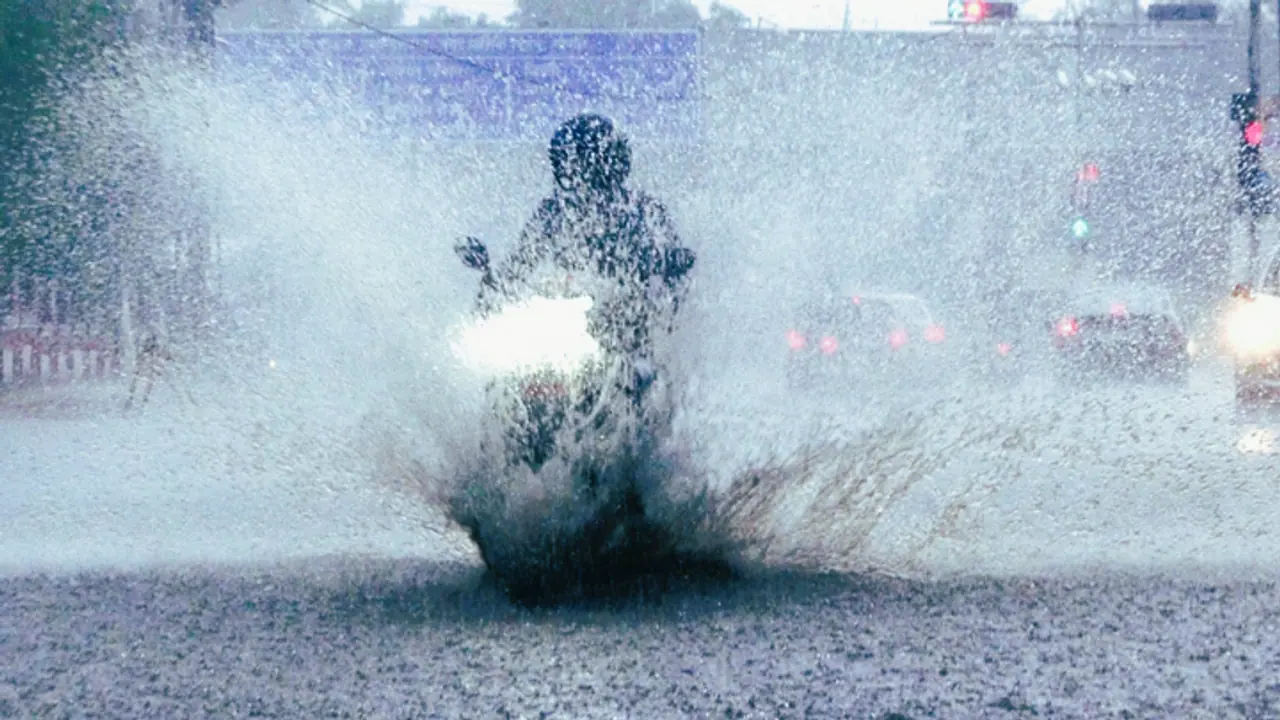 Heavy rain alert in Madhya Pradesh Heavy rain alert in Madhya Pradesh