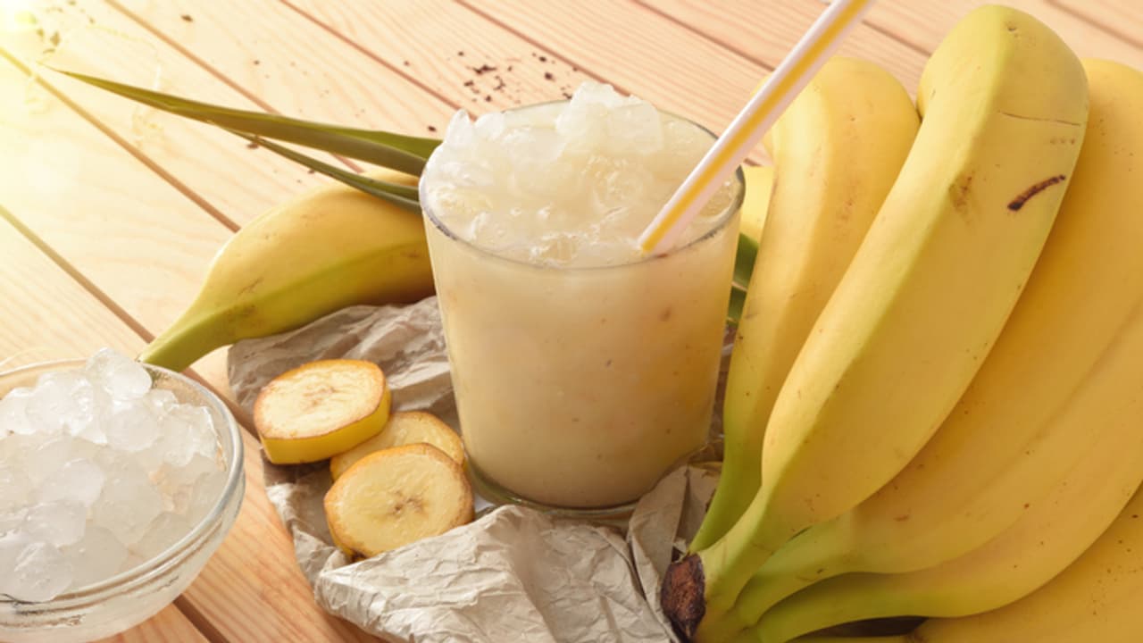 Banana shakes Banana shakes