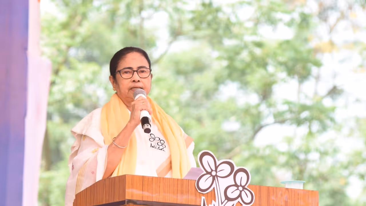 Lok Sabha Election 2024 Mamata Banerjee attacks Modi from Cooch Behar public meeting bsm