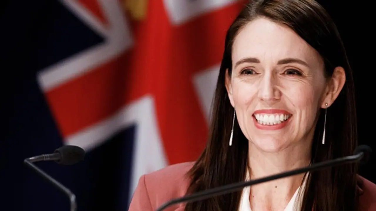 Jacinda Ardern, Greta Thunberg Jacinda Ardern, Greta Thunberg