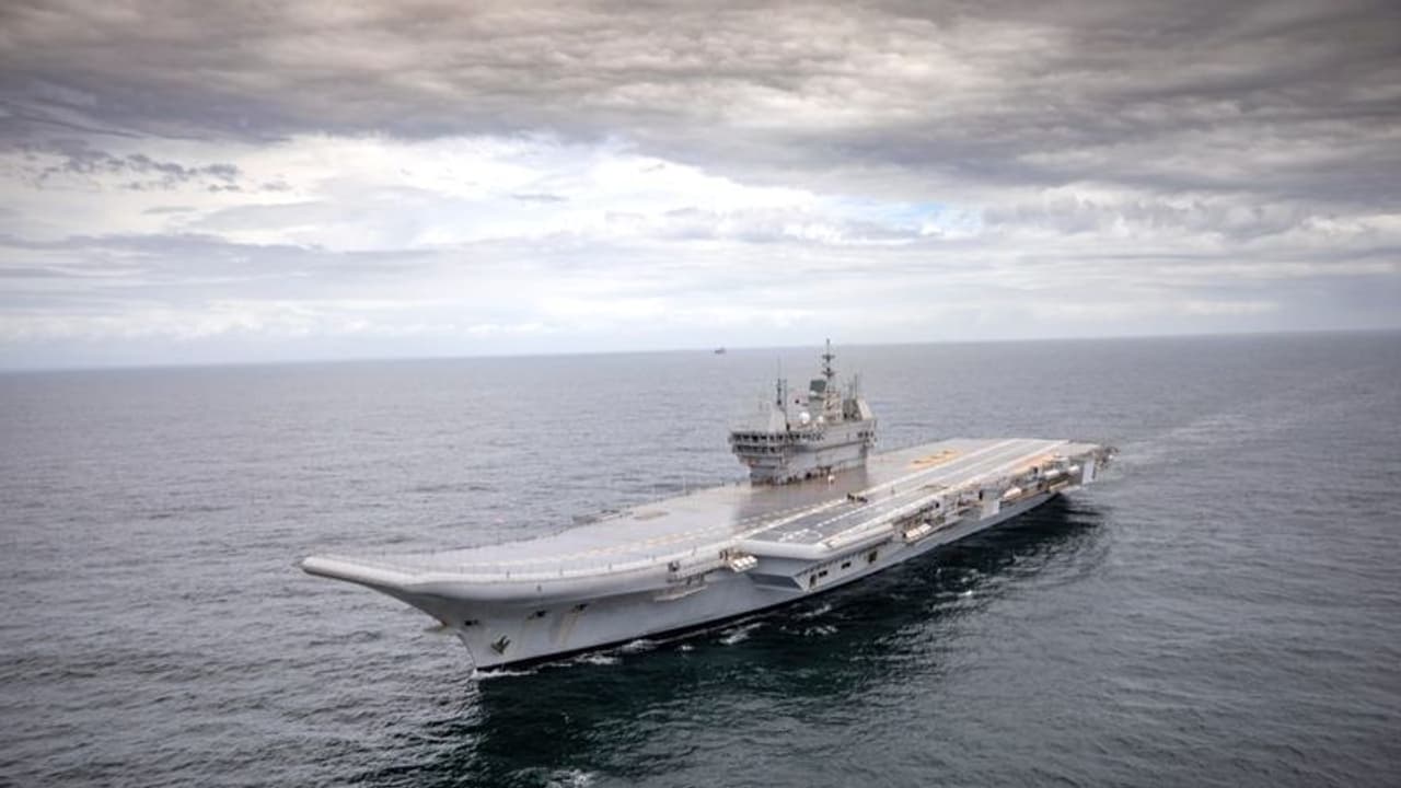 INS Vikrant INS Vikrant