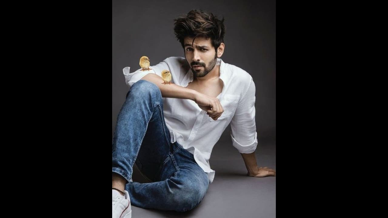 kartik aaryan,