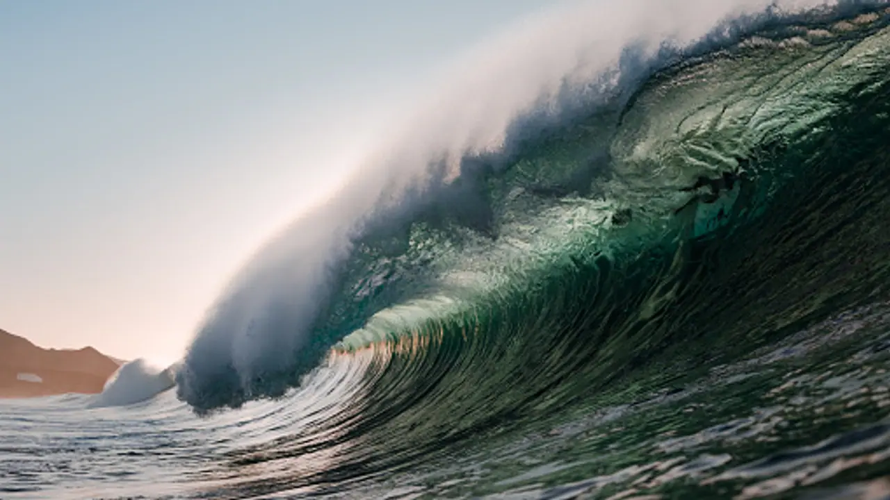 Japanese Baba Vanga Ryo Tatsuki Prediction Predicts Terrible Tsunami in 2025, Signs of Which Are Starting to Appear 