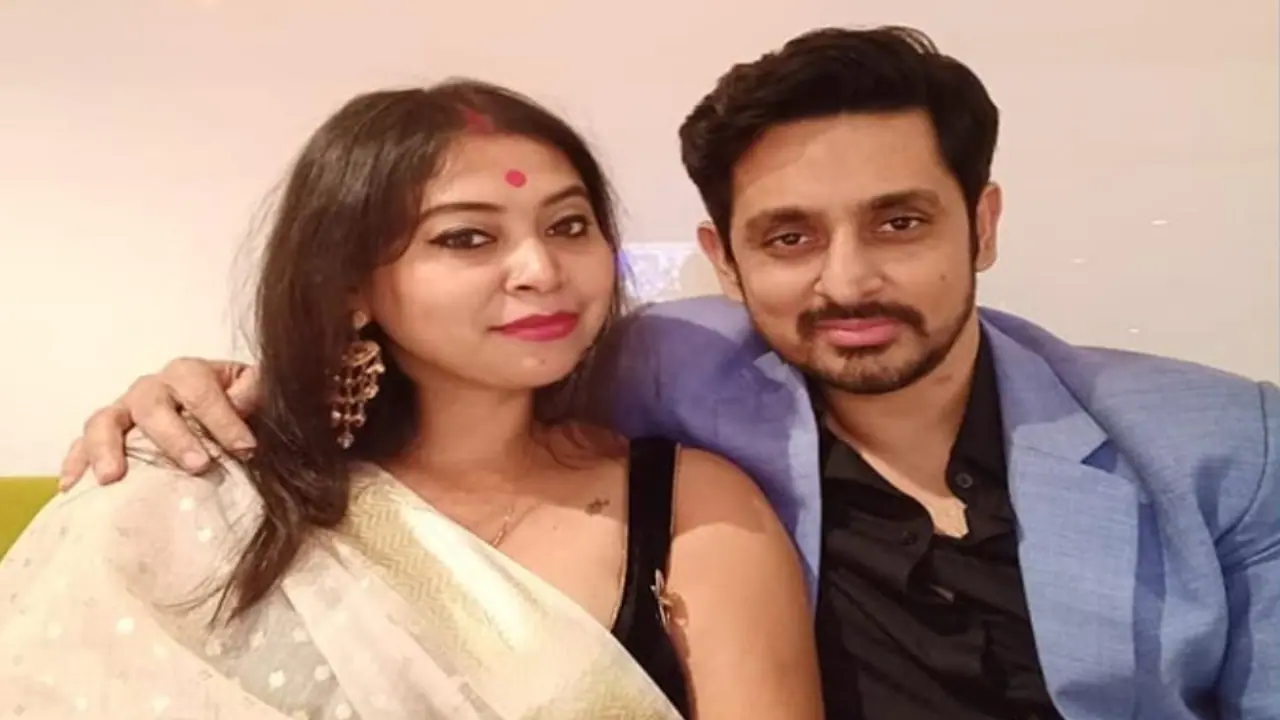 mainak banerjee mainak banerjee