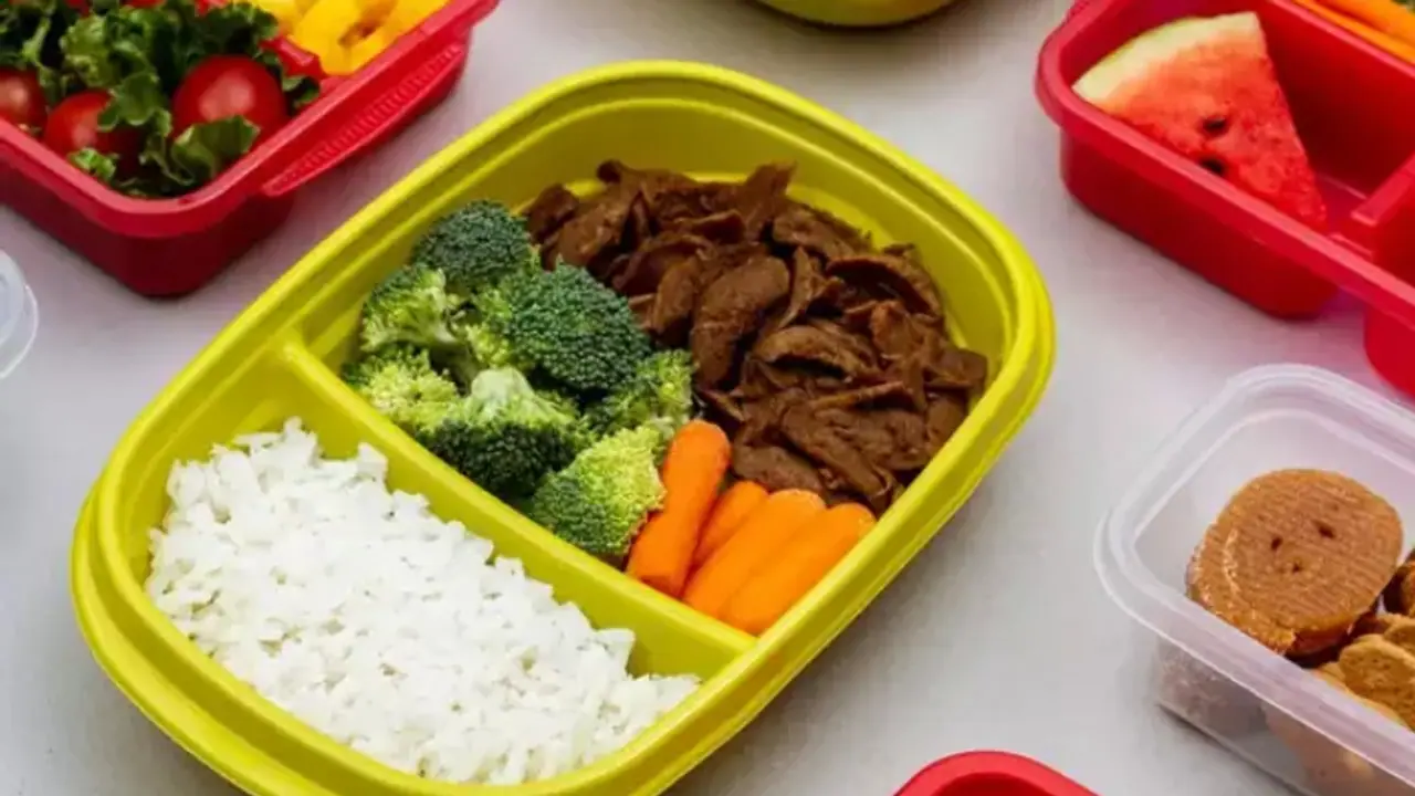 plastic lunch box