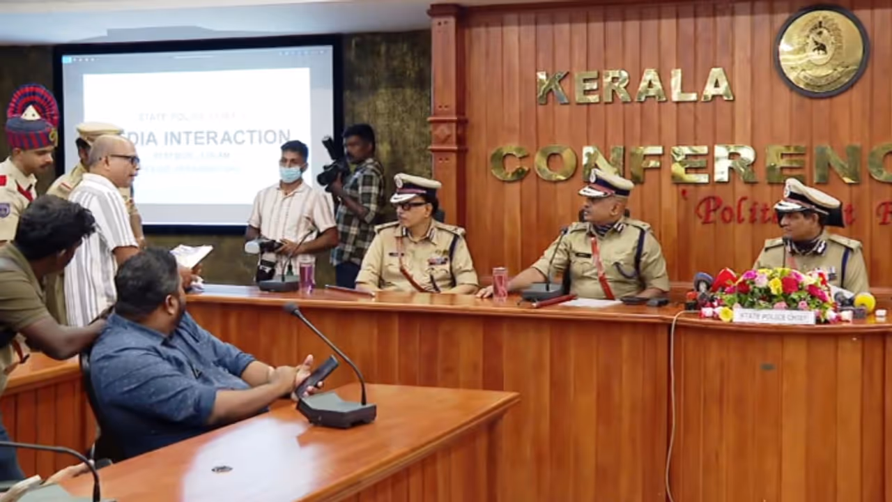 police headquarters protest police headquarters protest