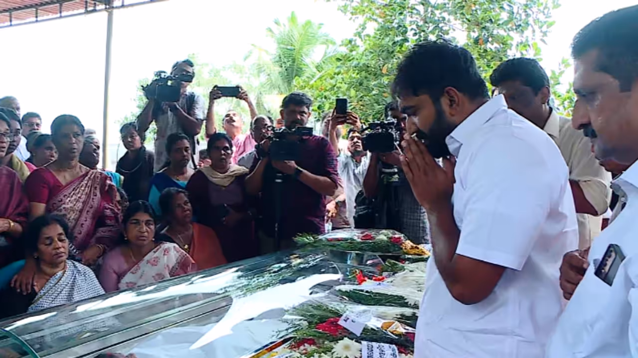 chandi oommen mla chandi oommen mla