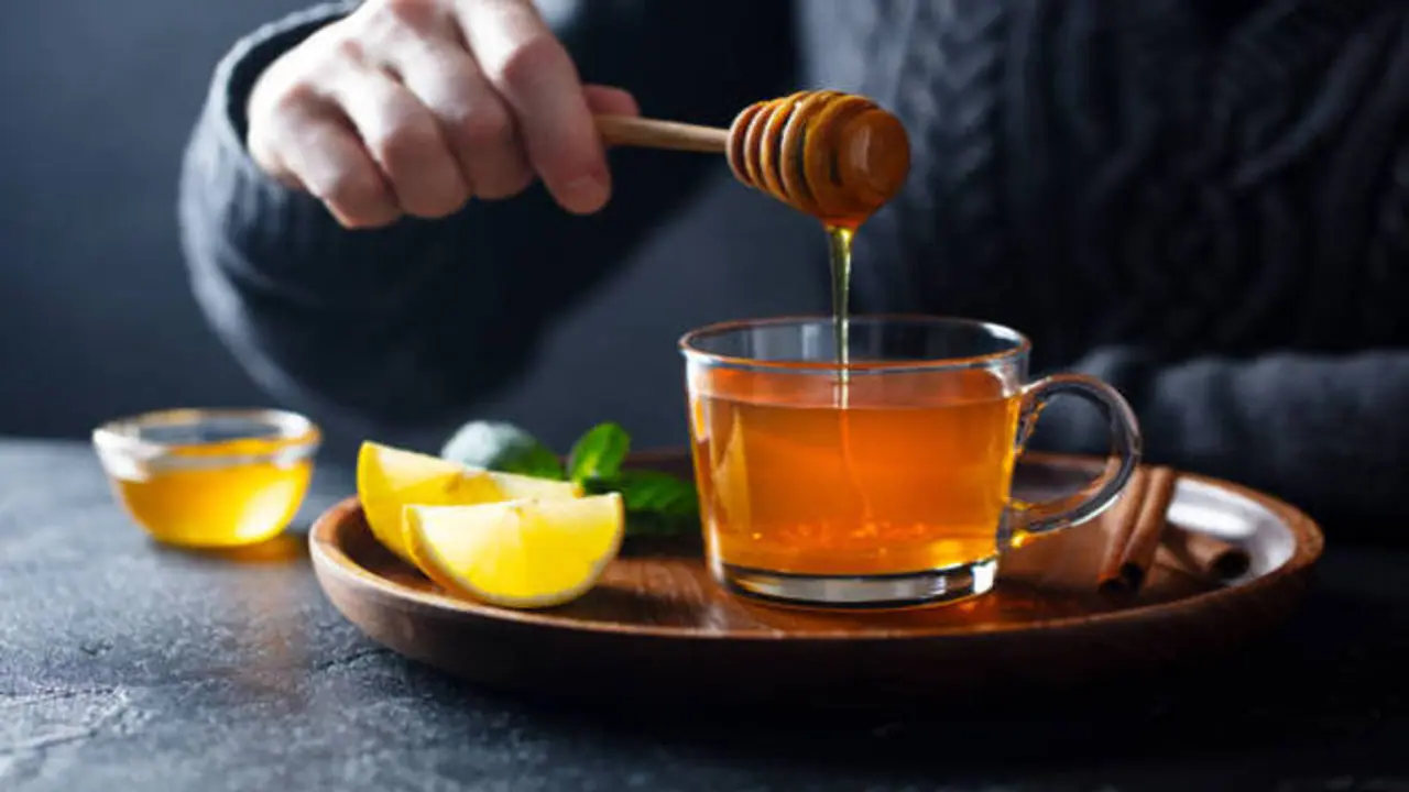 lemon and honey water