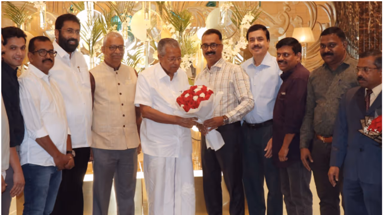 pinarayi vijayan in kuwait pinarayi vijayan in kuwait