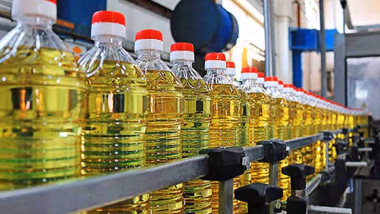 Coconut oil bottles Coconut oil bottles