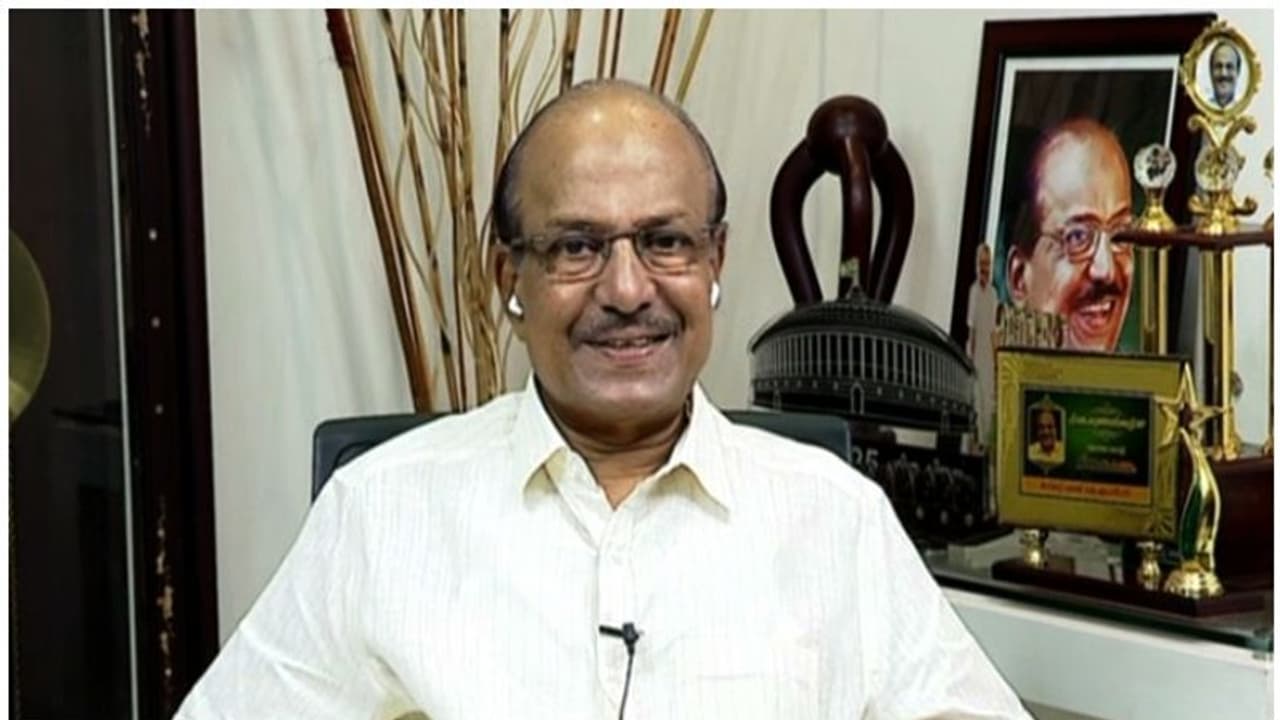 kunjalikutty no need to panic over nipah says pk kunhalikutty kunjalikutty no need to panic over nipah says pk kunhalikutty