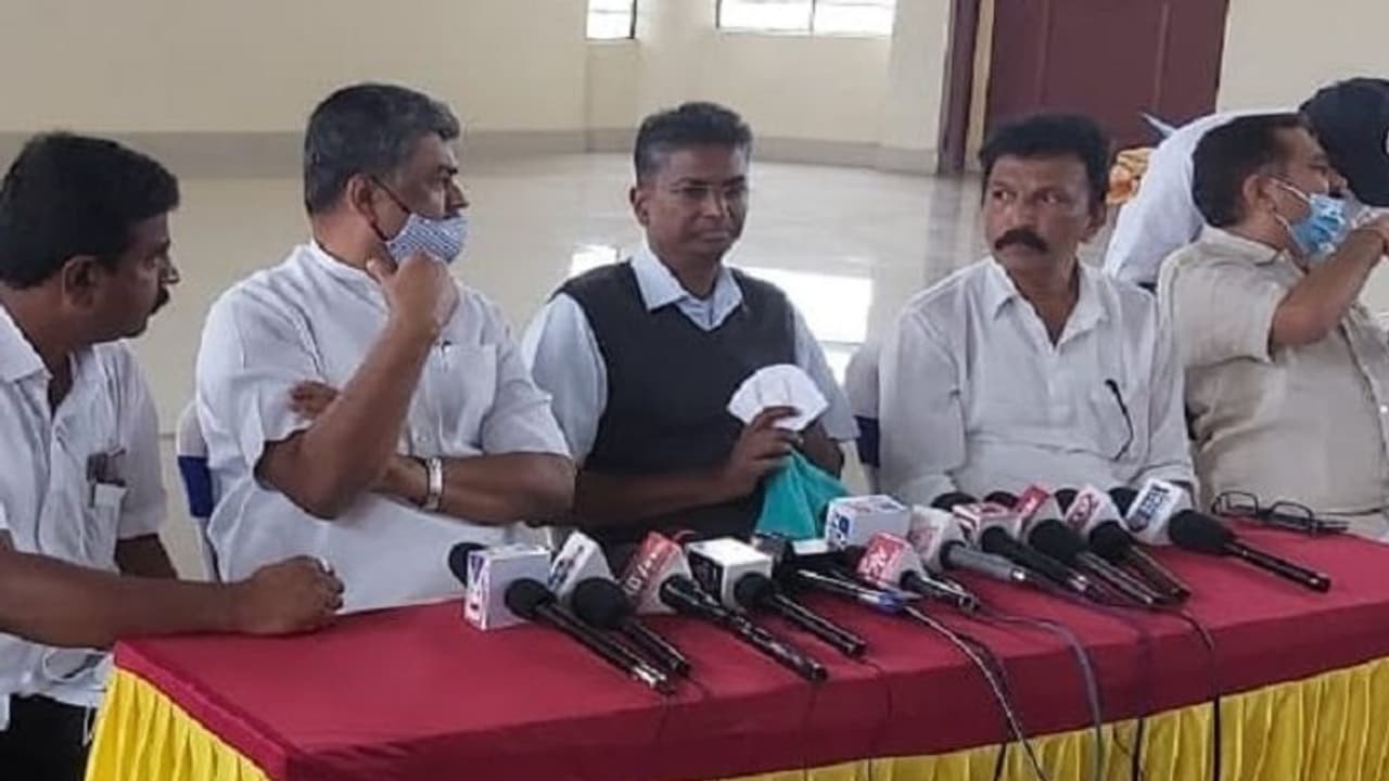 Sathish Jarkiholi Sathish Jarkiholi