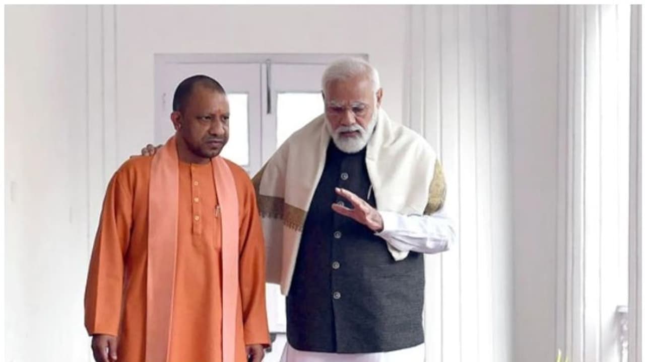 Modi Yogi Thumb