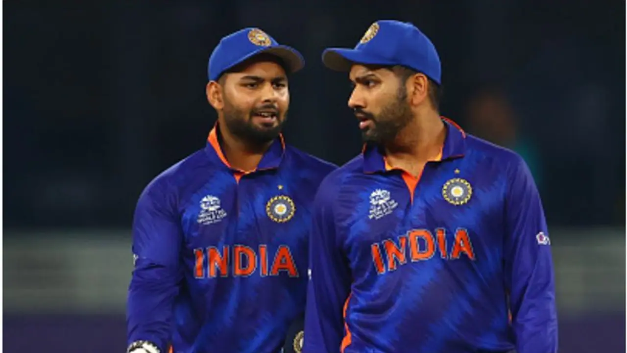 Ind vs WI 2022 Rohit Sharma Rishabh Pant and others team India cricketers arrive in Trinidad for T20 Series spb Ind vs WI 2022 Rohit Sharma Rishabh Pant and others team India cricketers arrive in Trinidad for T20 Series spb