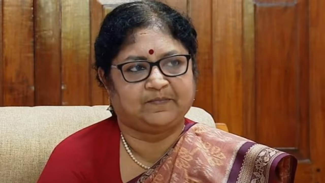 Minister Bindhu