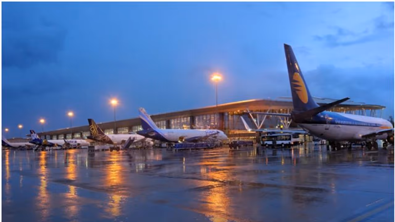 Bengaluru Airport tightens security after Delhi Red Fort blast Bengaluru Airport tightens security after Delhi Red Fort blast