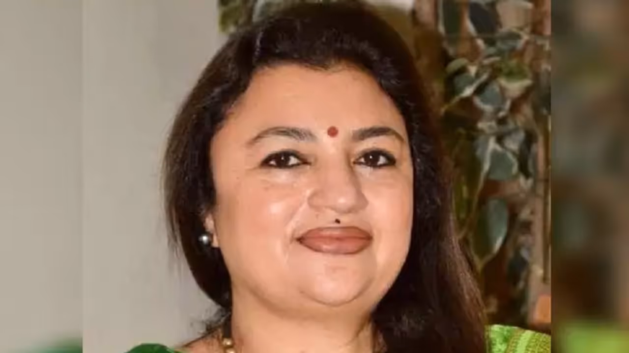 Dr Arati Krishna Dr Arati Krishna