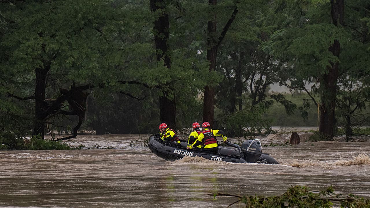 Texas floods death toll 