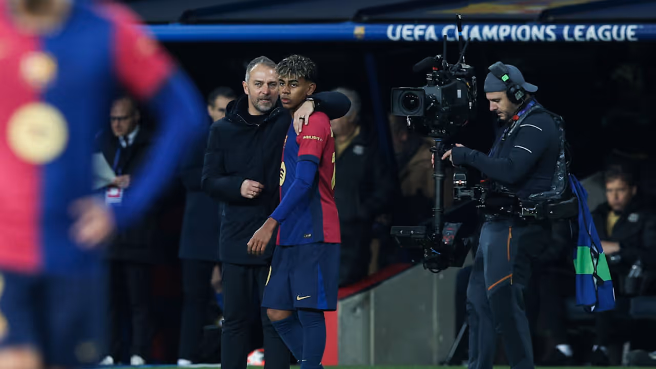 Hansi Flick and Lamine Yamal