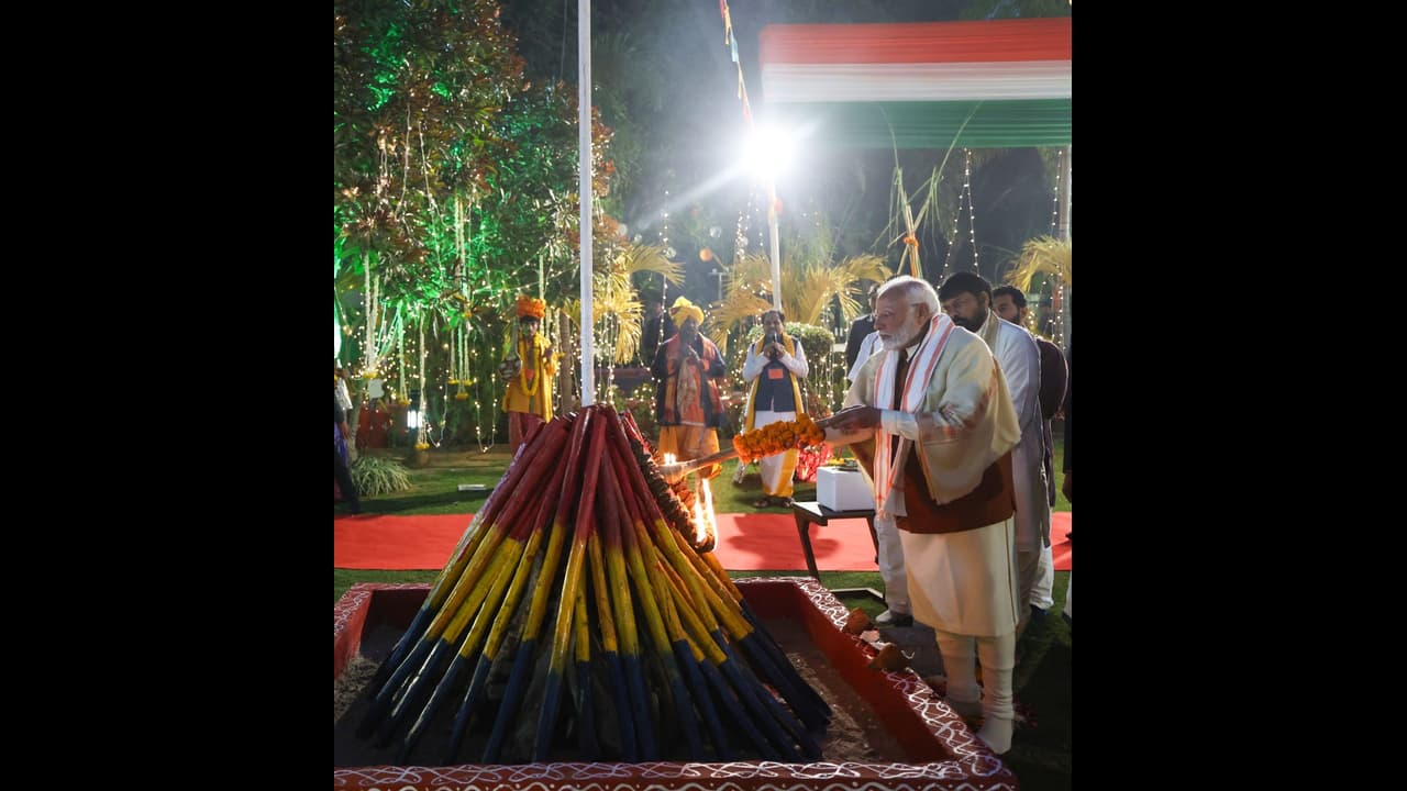 PM Modi Lohri PM Modi Lohri