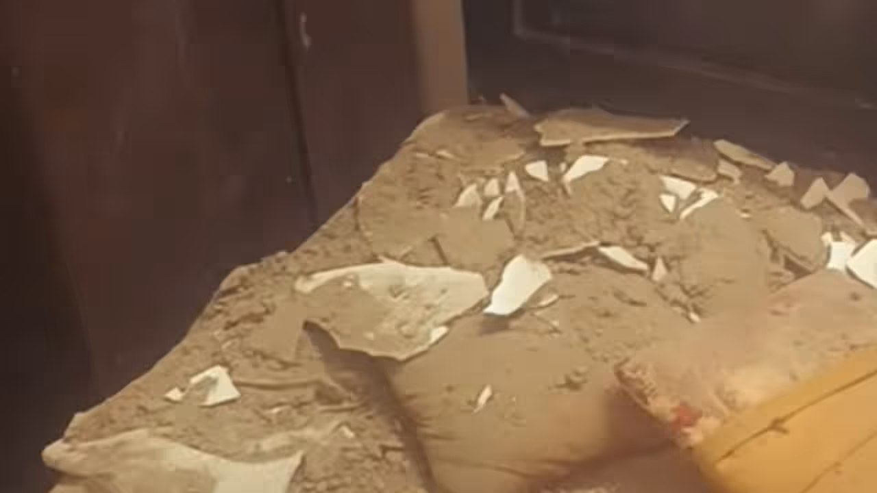 DCAC Student's Ceiling Collapse Sparks Safety Fears DCAC Student's Ceiling Collapse Sparks Safety Fears