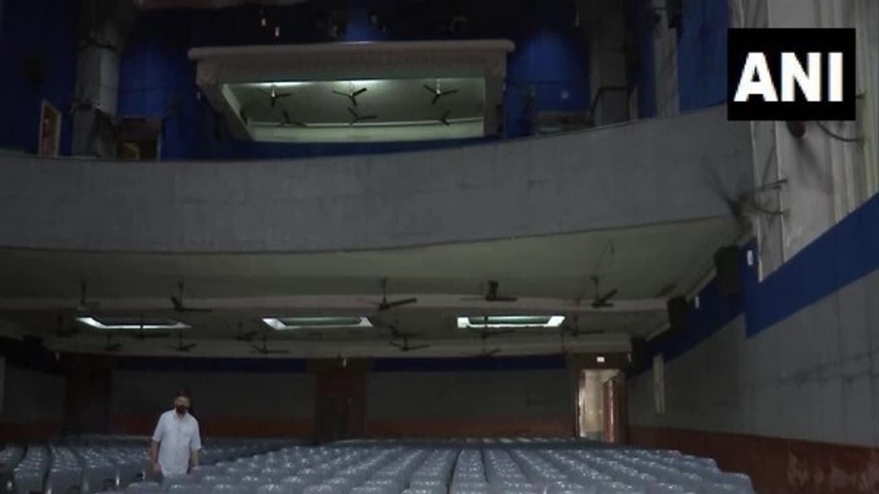 West Bengal Government Promotes Bengali Films with Mini Cinemas West Bengal Government Promotes Bengali Films with Mini Cinemas