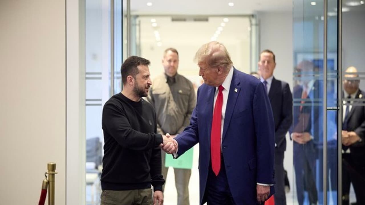 Zelenskyy Meets Trump in Washington Following US Russia Talks Zelenskyy Meets Trump in Washington Following US Russia Talks
