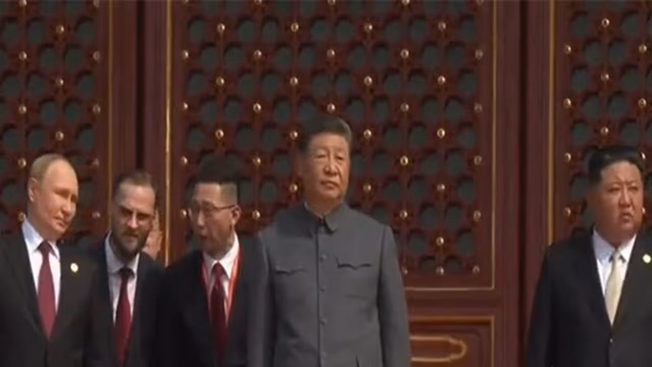 Xi Jinping Affirms Chinas Commitment to Peace at V Day Parade Xi Jinping Affirms Chinas Commitment to Peace at V Day Parade