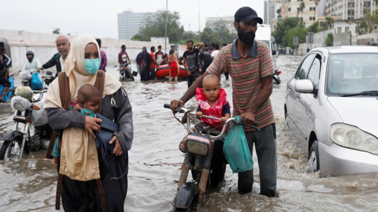 Pakistan Braces for Heavy Rainfall and Potential Flooding in Sindh and Punjab