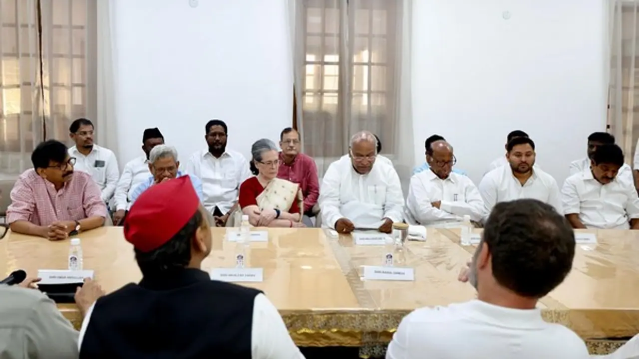 INDIA bloc meeting (PhotoANI) INDIA bloc meeting (PhotoANI)