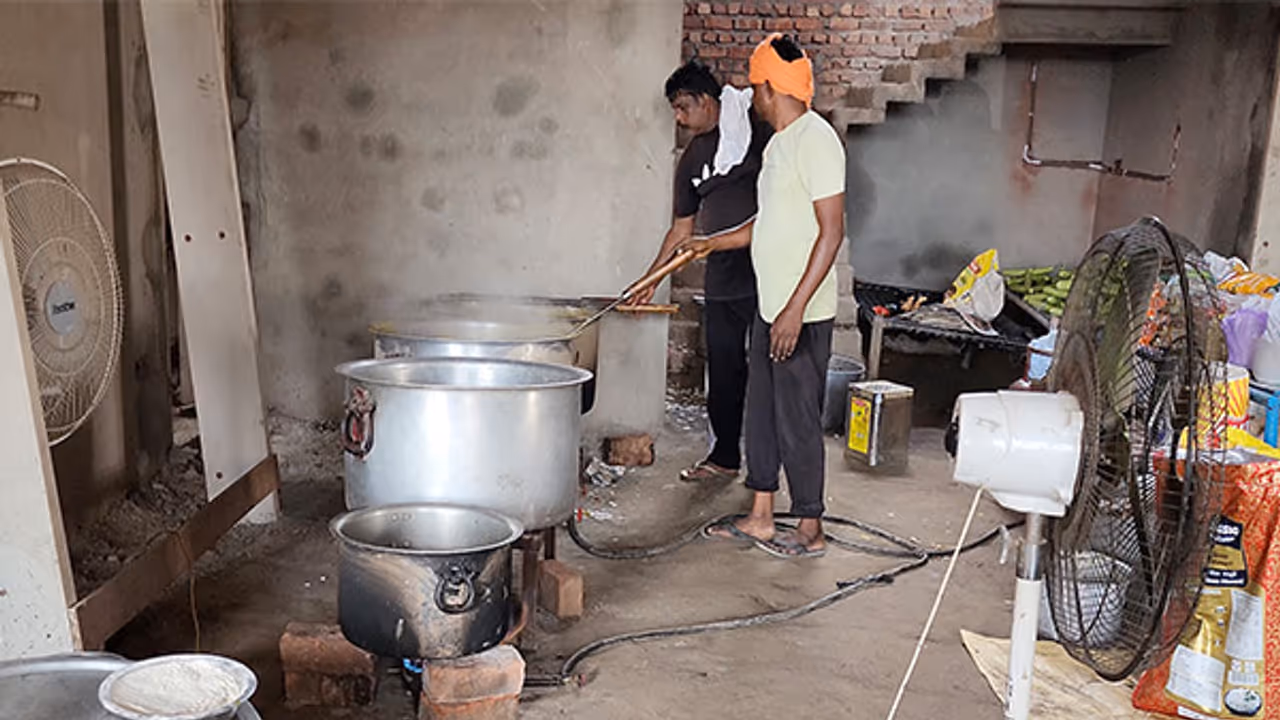 Reliance Relief work in Punjab