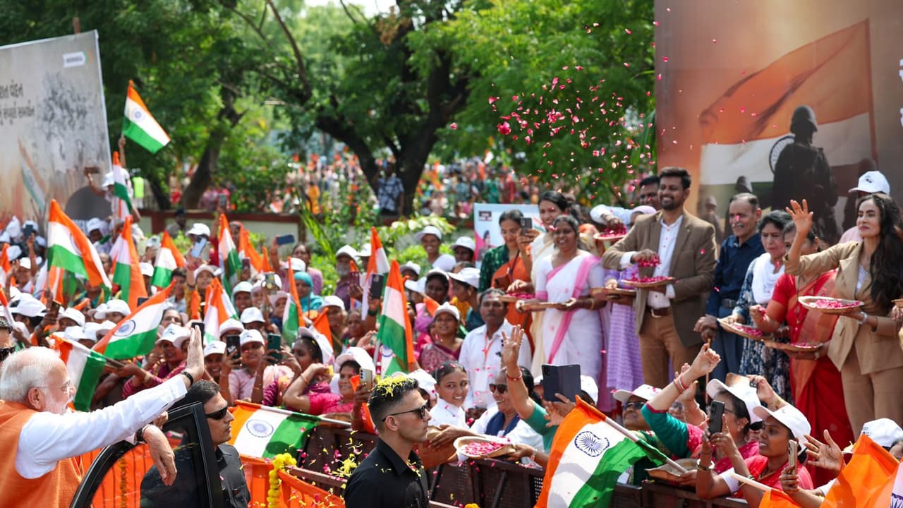 Narendra Modi at Gujarat Rally