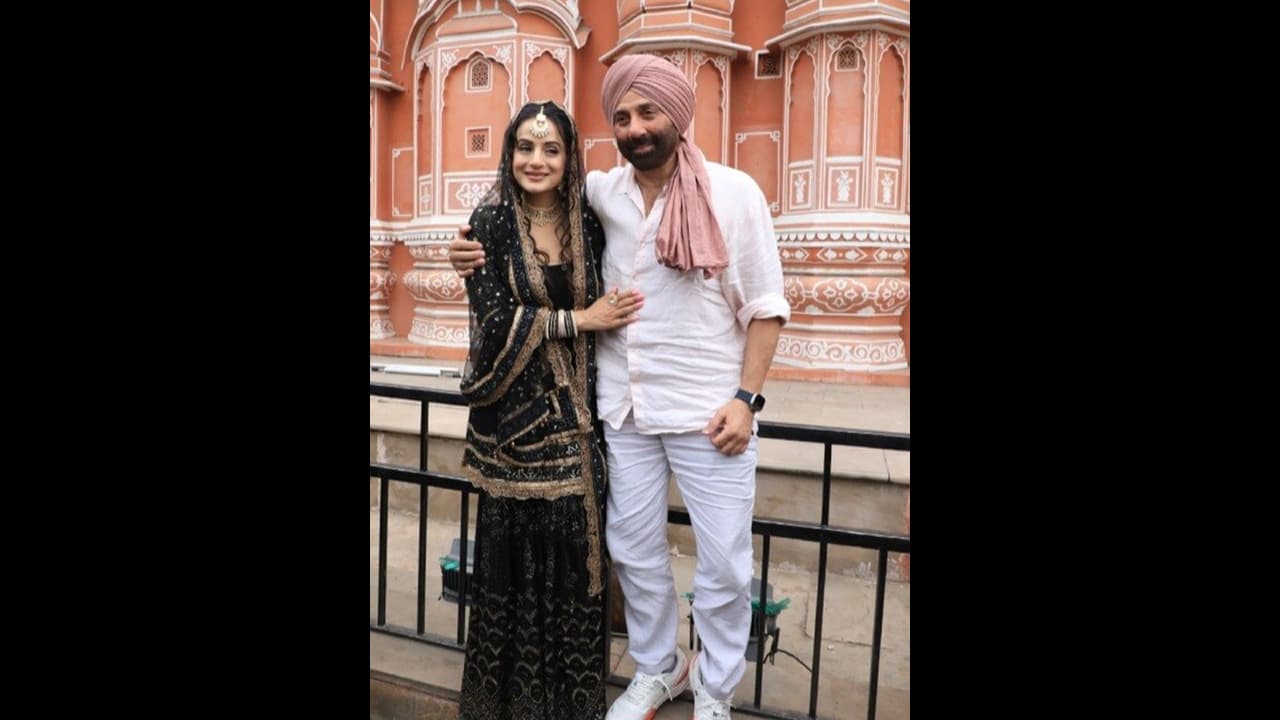 gadar 2 vs omg 2 sunny deol akshay kumar who will beat at box office gadar 2 vs omg 2 sunny deol akshay kumar who will beat at box office